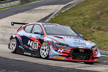 Hyundai Motorsport mit zwei TCR-Rennwagen bei den 24h Nürburgring
