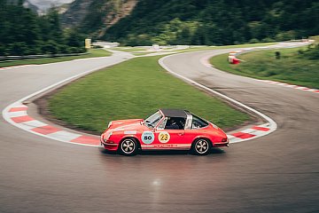 Kitzbüheler Alpenrallye mit Rekordbeteiligung