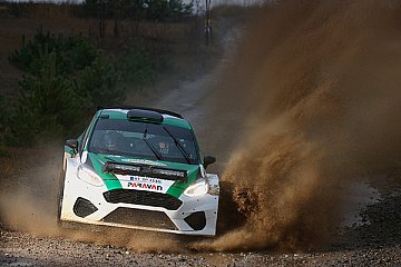 Härtetest für den Ford Fiesta Rallye 2 mit Steer-by-Wire und Armin Schwarz