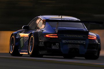 Vier Porsche 911 GT3 RSR unter den besten Acht