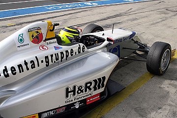 Saisonfinale für Piro-Sports Interdental in der Formel 4