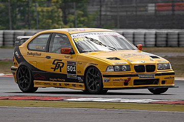 Höhen und Tiefen für Smyrlis Racing auf dem Nürburgring