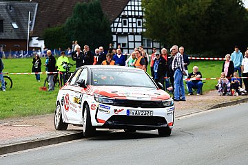 AvD Young Talent Max Reiter wahrt mit P2 Titelchancen im Elektro-Markenpokal