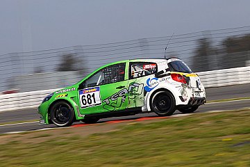 Sesterheim Racing mit gutem Top-Fünf-Ergebnis