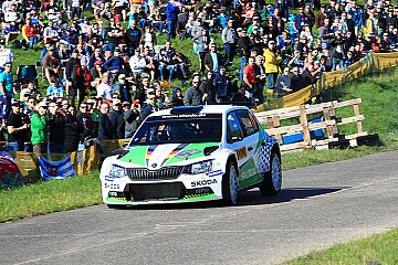 EM-Spitzenreiter Kreim/Christian bei der WM-Rallye in Deutschland