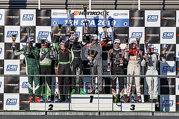 Podium TCE - Foto: Petr Frýba