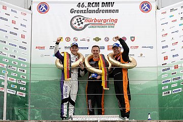 Adrenalin Motorsport Team Motec verteidigt Doppelführung in der NLS