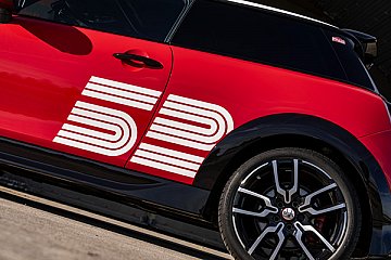 MINI JCW 1965 Victory Edition - Foto: BMW