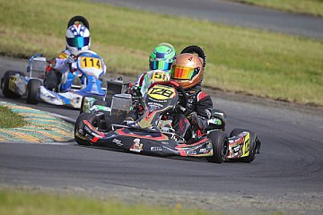Max Reis übernimmt Führung im RMC Clubsport