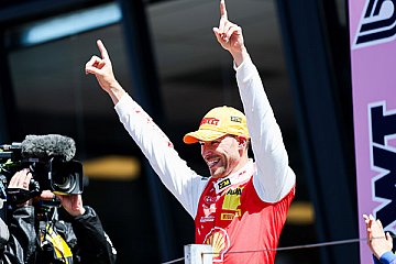 Kelvin van der Linde beendet sein DTM-Tief