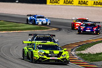 Mirko Bortolotti holte in seinem Lamborghini Huracán GT3 Evo2 bereits drei Saisonsiege - Foto: ADAC