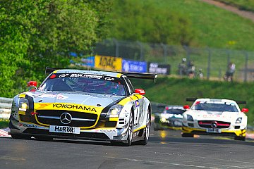 Plesse steigert sich im SLS AMG GT3 auf der Nordschleife 