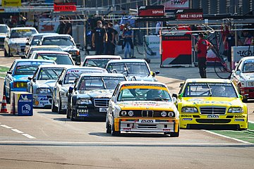 Zurück in die Zukunft: Tourenwagen-Legenden meets Zolder
