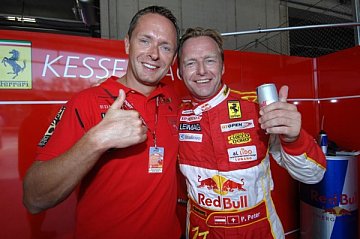 Philipp Peter (rechts) freute sich über seinen Sieg (Foto: Speedy)