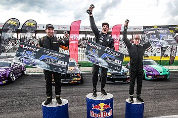 Wischnewski triumphiert im Drift-Krimi von Hockenheim