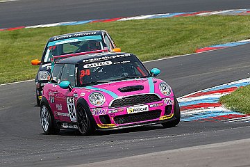 Lisa Christin Brunner zwei Mal in der Top-Ten