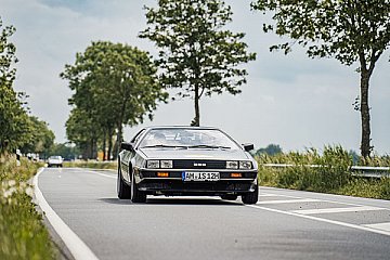 Gleich zwei Mal auf der ADAC Deutschland Klassik 2025 vertreten ist die legendäre „Zeitmaschine“, der DeLorean DMC-12 von 1981 - Foto: ADAC