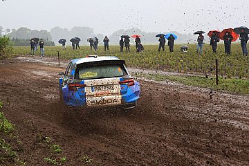 Dennis Rostek und Stefan Kopczyk landeten auf Rang neun und waren damit die drittschnellsten Deutschen - Foto: ADAC