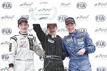 RAVENOL Team SAN feiert erfolgreichen Saisonabschluss