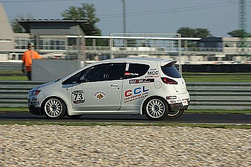 Martin Fischer holt Premierensieg am Slovakiaring