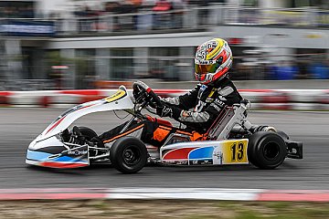 Alexander Tauscher legt sensationelle Aufholjagd hin