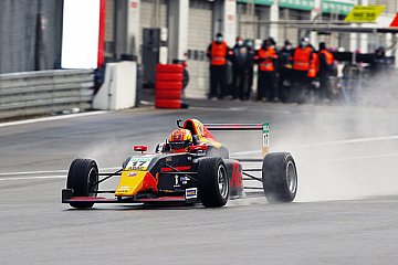 Edgar triumphiert im Nassen
