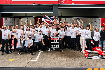 Oliver Rowland krönt sich zum Formel E Weltmeister