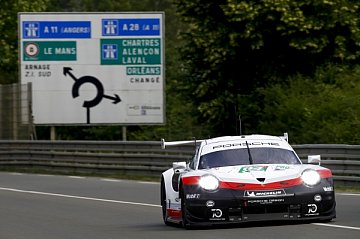 Porsche tritt in Le Mans erneut mit vier Werksautos an