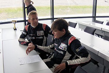 Tobias Seyffarth mit Benito Hofsaess, dem jüngsten Piloten der C2-Piloten