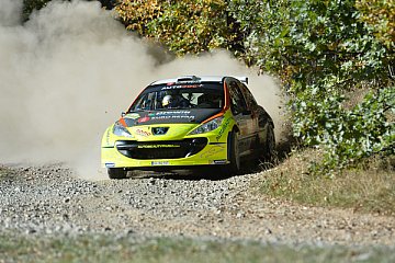 Roman Schwedt feiert in Stollberg die dritte Podiumsplatzierung diese Saison - Foto: ADAC