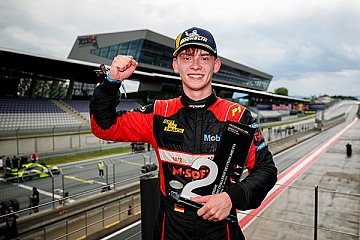 Zwei Podien für Leon Bauchmüller in Spielberg