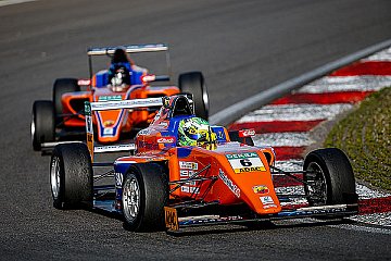 Mike David Ortmann feiert dritten Saisonsieg