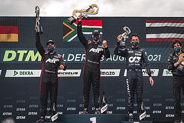 Die Glücklichen Sieger auf dem Podium - Foto: ABT