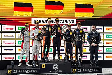Das Podium mit den siegreichen Piloten- Foto: Marko Tarrach