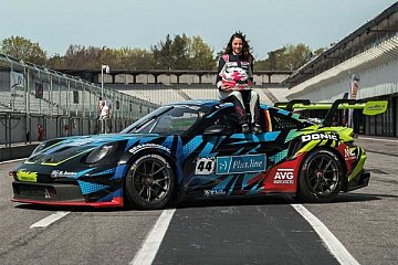 Auch im Porsche Sports Cup wird Carrie Schreiner an den Start gehen