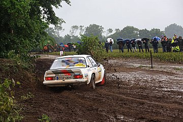 In der DRM Classic holten sich Walter Gromöller und Co-Pilot René Meier souverän ihren dritten Saisonsieg - Foto: ADAC