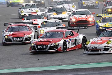 Kalender für Audi race experience steht