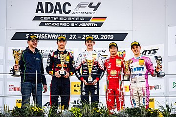 Bittersüßes Saisonfinale für Mücke Motorsport auf dem Sachsenring