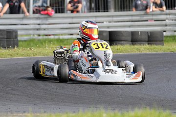 Finn Gehrsitz rast mit Vollgas in neue Saison