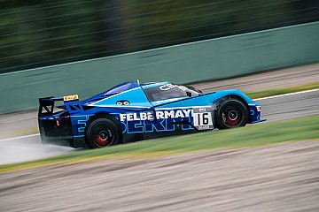 Ausnahmsweise im Felbermayr-Design: Der TrueRacing KTM X-BOW GT4 von Kofler/Niederhauser - Foto: Joel Kernasenko