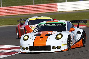 Sieg für Porsche-Kundenteam Gulf Racing UK