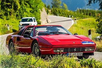 Zusätzlichen italienischen Flair bringen Ferrari, Maserati & Co. auf die ADAC Europa Classic 2024 in Südtirol - Foto: ADAC Klassik