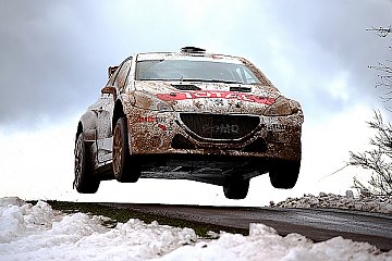 Rang fünf beim Debüt für das Team Peugeot ROMO