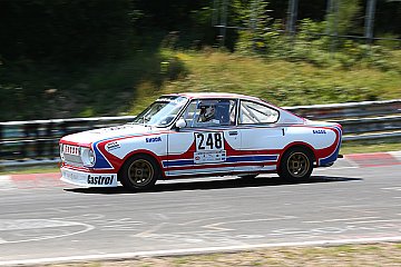Zu den am Nürburgring ausgestellten Klassikern von SKODA zählt auch der 130 RS, der als ,Porsche des Ostens‘ Bekanntheit erlangte - Foto: obs/Skoda