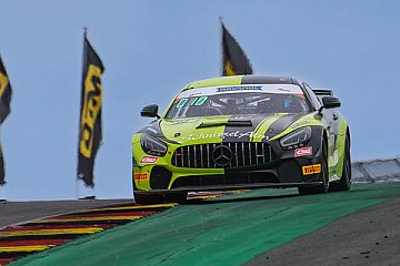 Schadensbegrenzung für SR Motorsport by Schnitzelalm am Sachsenring