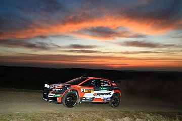 Dennis Rostek und Stefan Kopczyk belegten Rang drei und gewannen die DRM2 Masters - Foto: ADAC