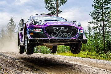 M-Sport Ford beendet „Rallye-Weitsprung-Festival” in den Top-10