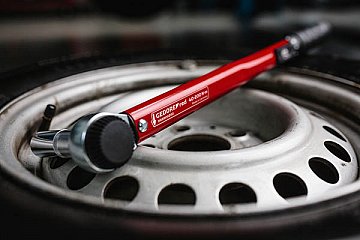 Der GEDORE red Drehmomentschlüssel R68900200 - Foto: GEDORE red