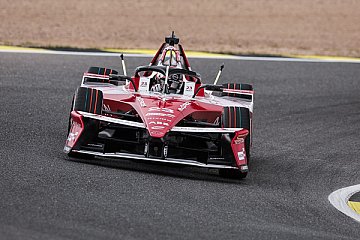 Nissan Formel E Team hat in Madrid zu kämpfen