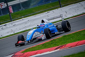 Starkes Feld auf legendärer Formel-1-Strecke